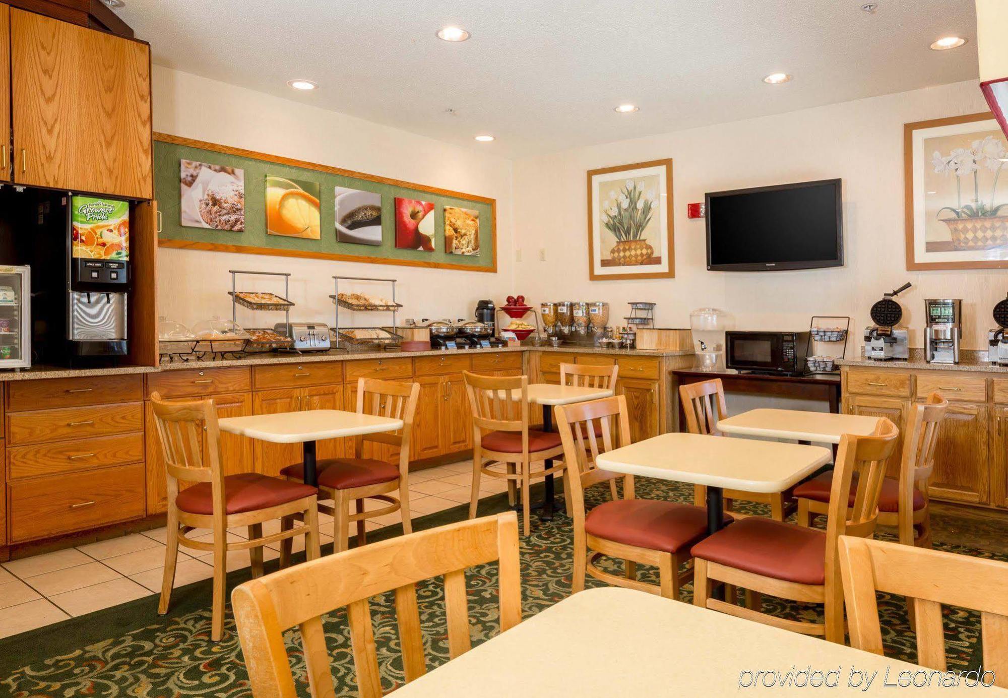 Best Western Worlds Of Fun Kansas City Esterno foto